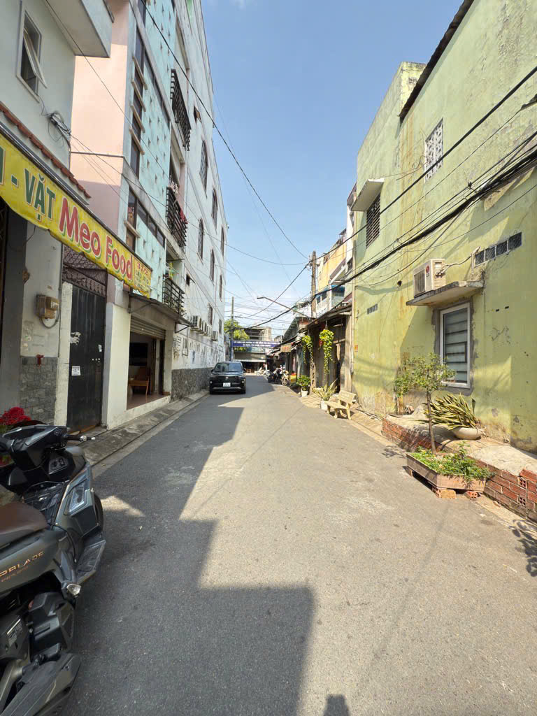 SỔ VUÔNG A4 1/ CẦU XÉO , THÍCH HỢP ĐẦU TƯ DÒN TIỀN
